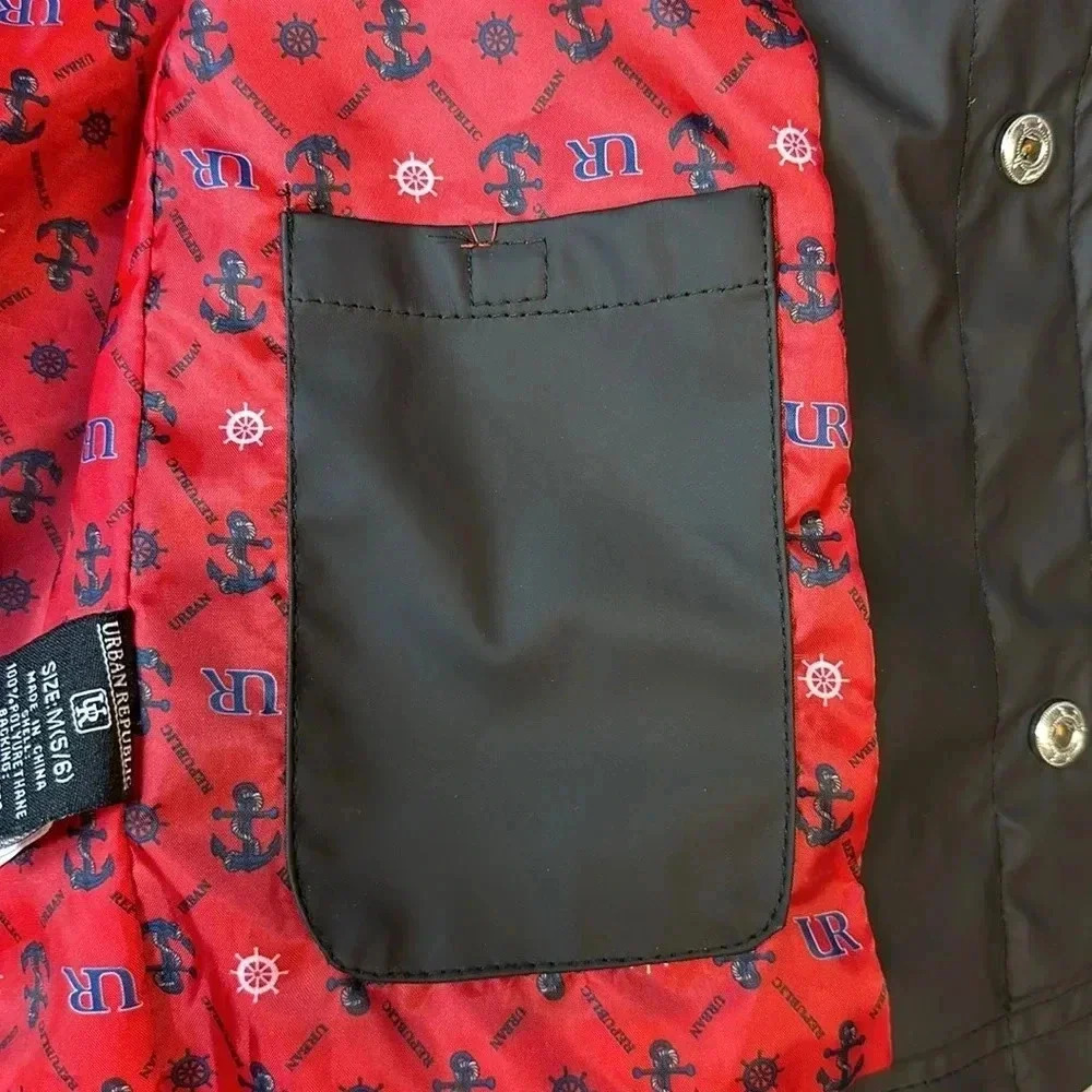 ⭐️ Urban Republic - Gender neutral waterproof Rain  Jacket. Size 5 - Picture 6 of 8